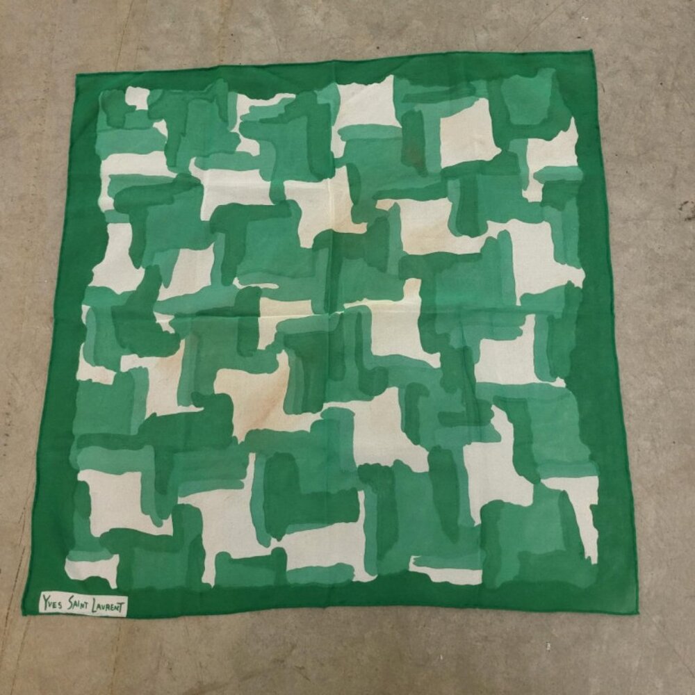 YSL square scarf with organic houndstooth pattern in green
